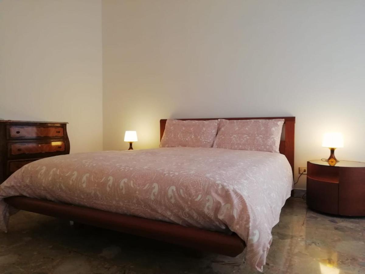 Questa Casa Non E Un Albergo Ciu-Atr 9390-9 Roma Exterior foto